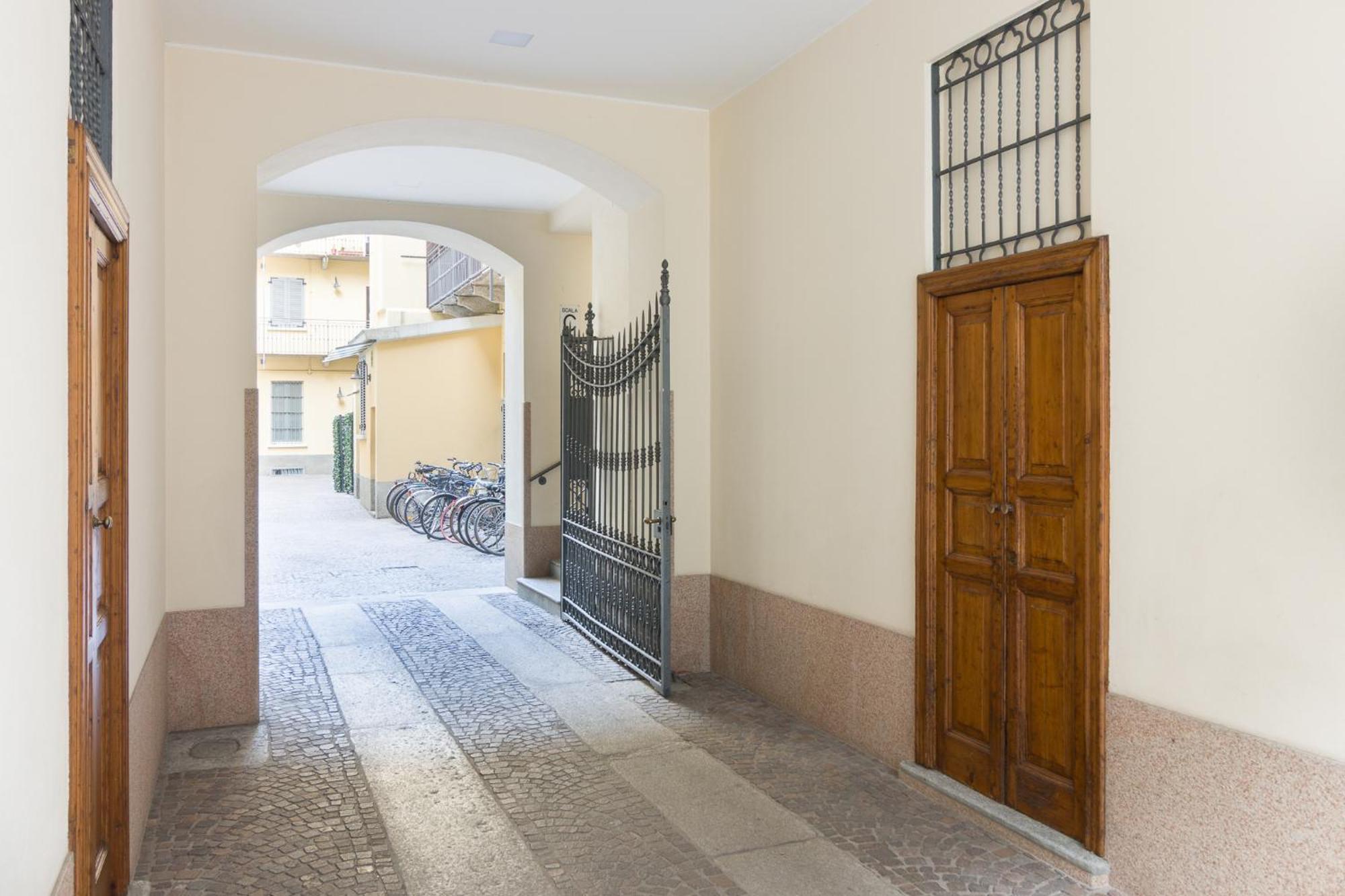 Art Combo In Porta Venezia, Milano Apartment Bagian luar foto