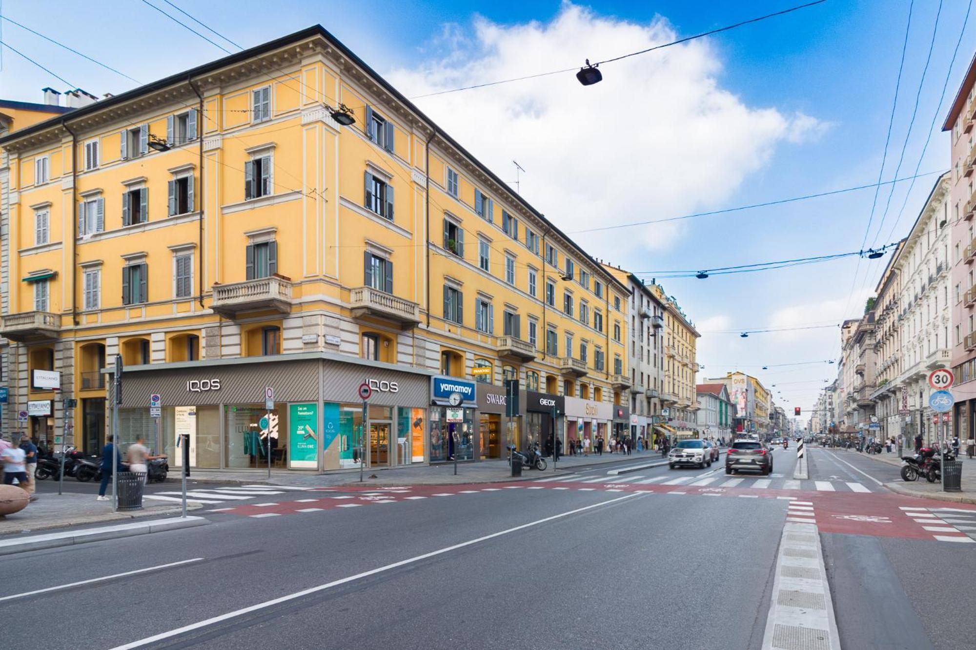 Art Combo In Porta Venezia, Milano Apartment Bagian luar foto